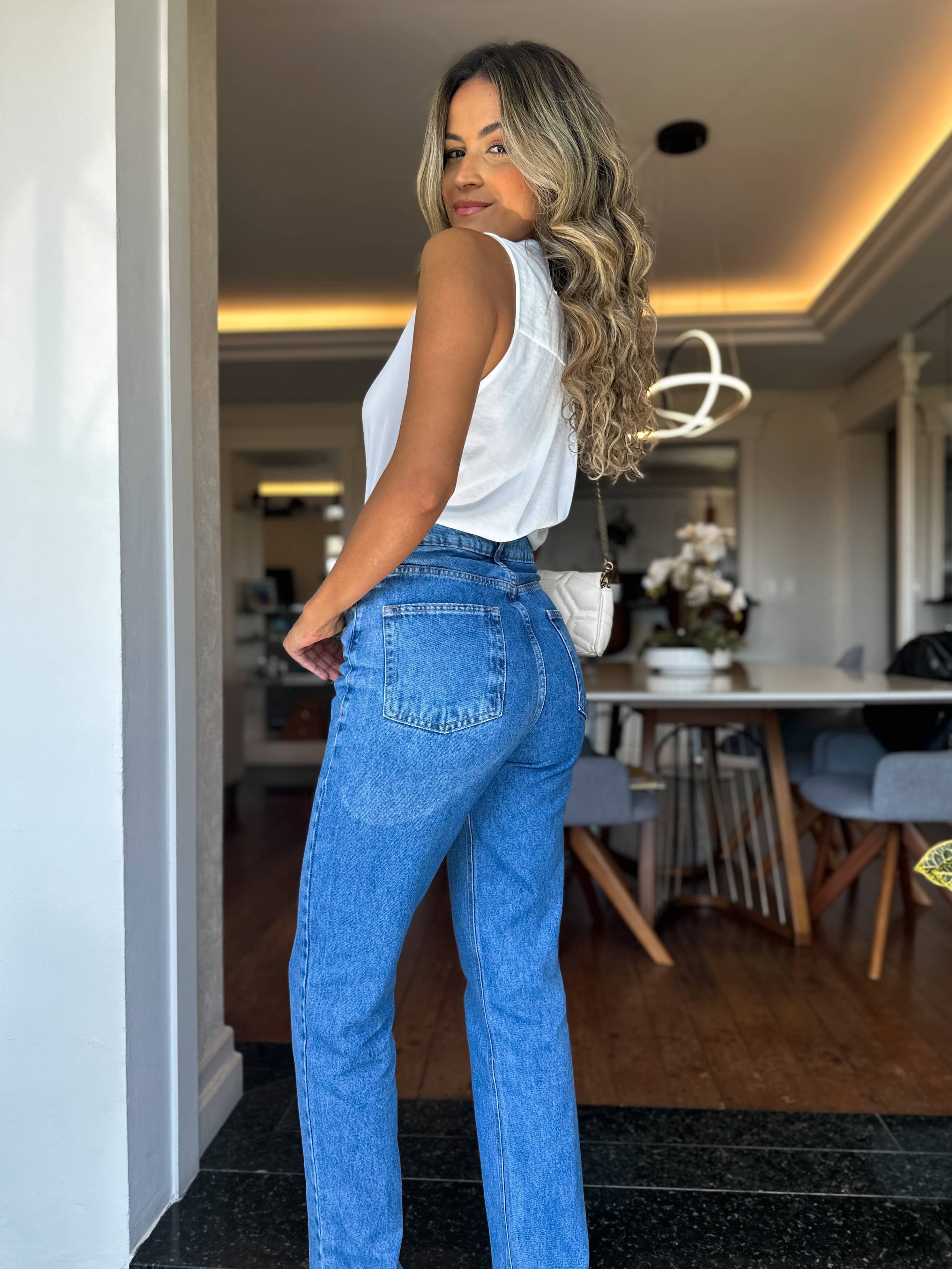 Calça Reta Jeans Mily Escura