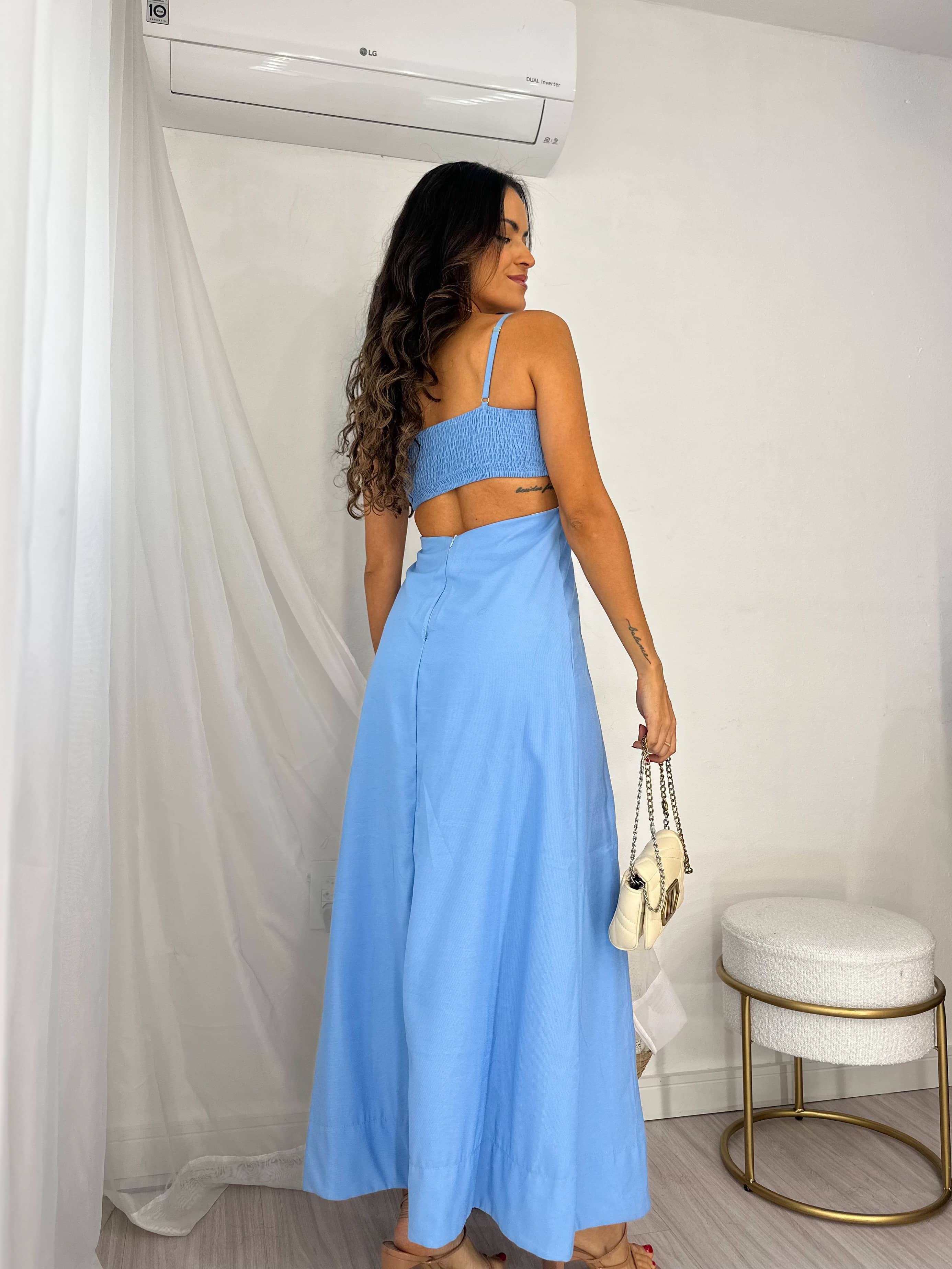 Vestido Midi Azul Neily