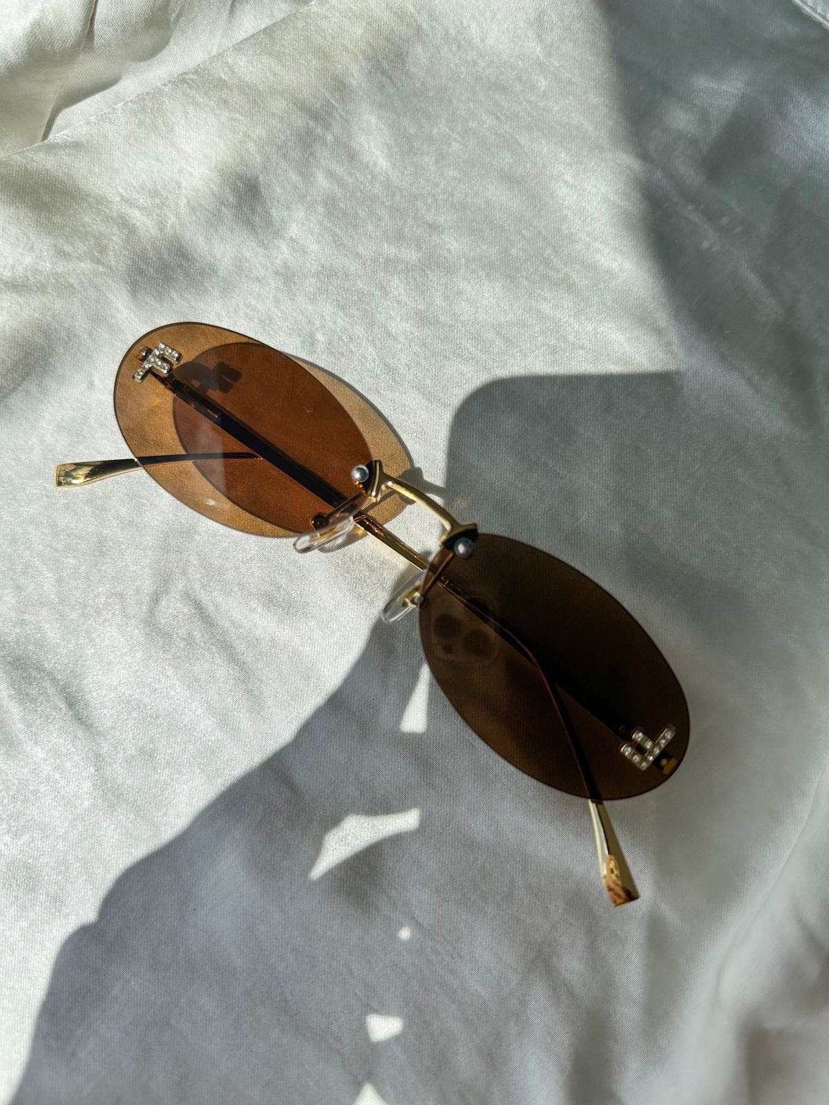 Oculos de Sol Amarilis Marrom