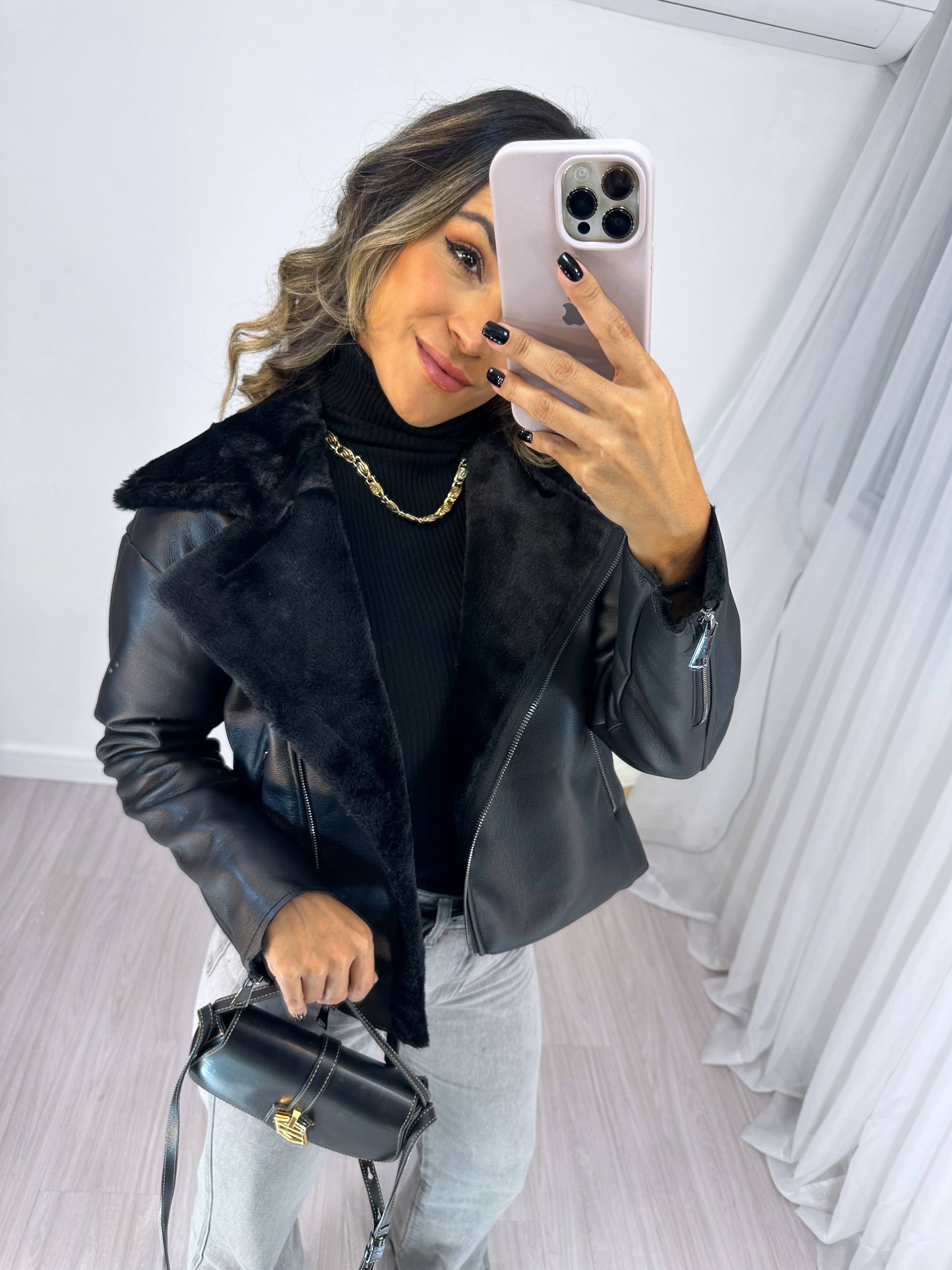 Jaqueta Preta Ellis