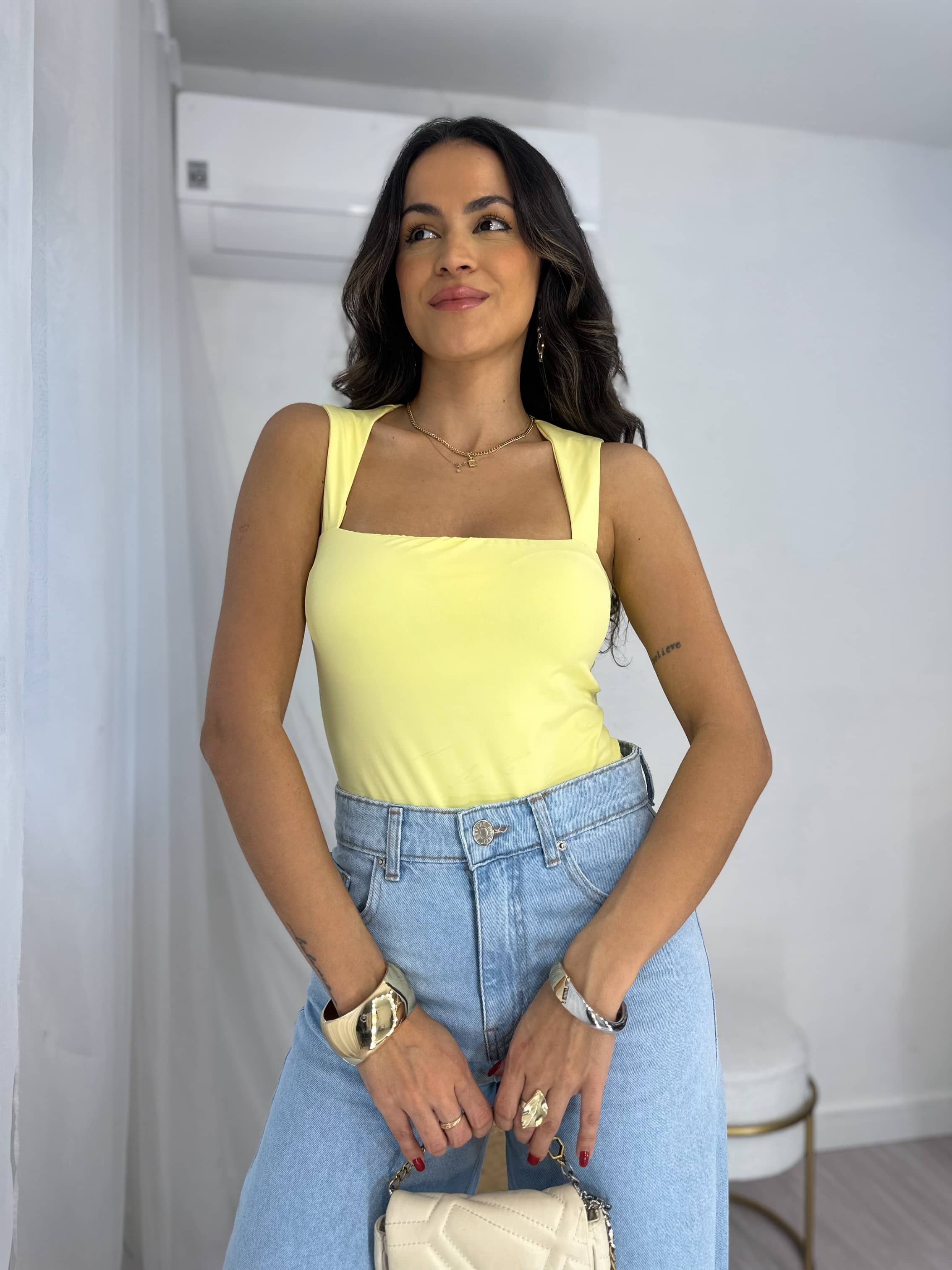 Body Decote Quadrado Manteiga Misey