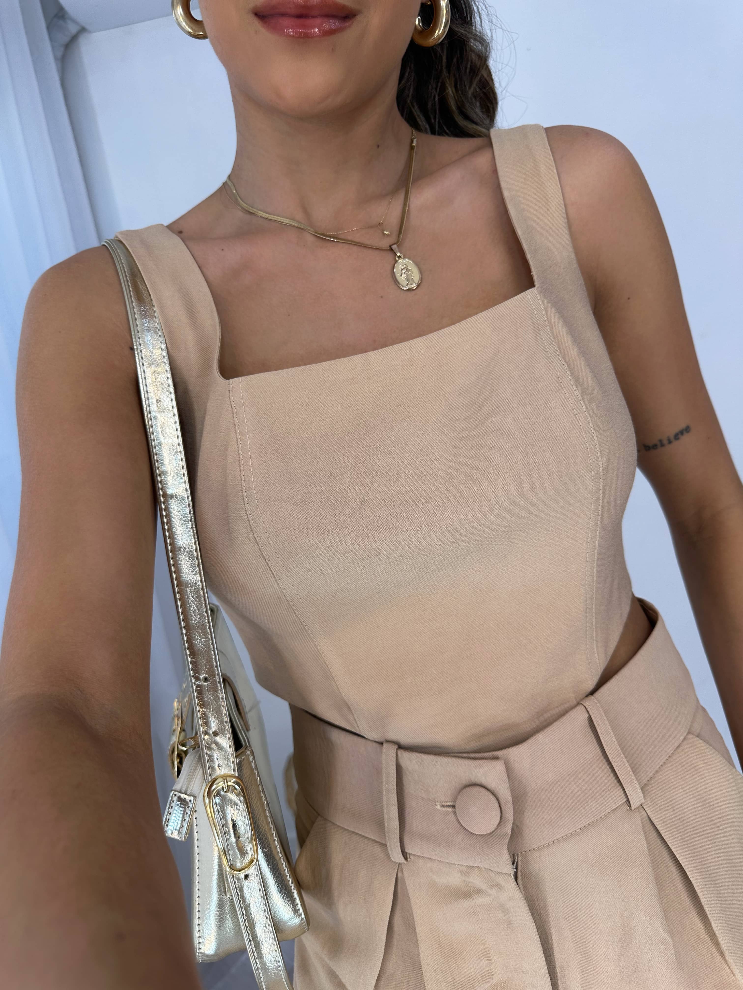 Cropped Shelby Nude
