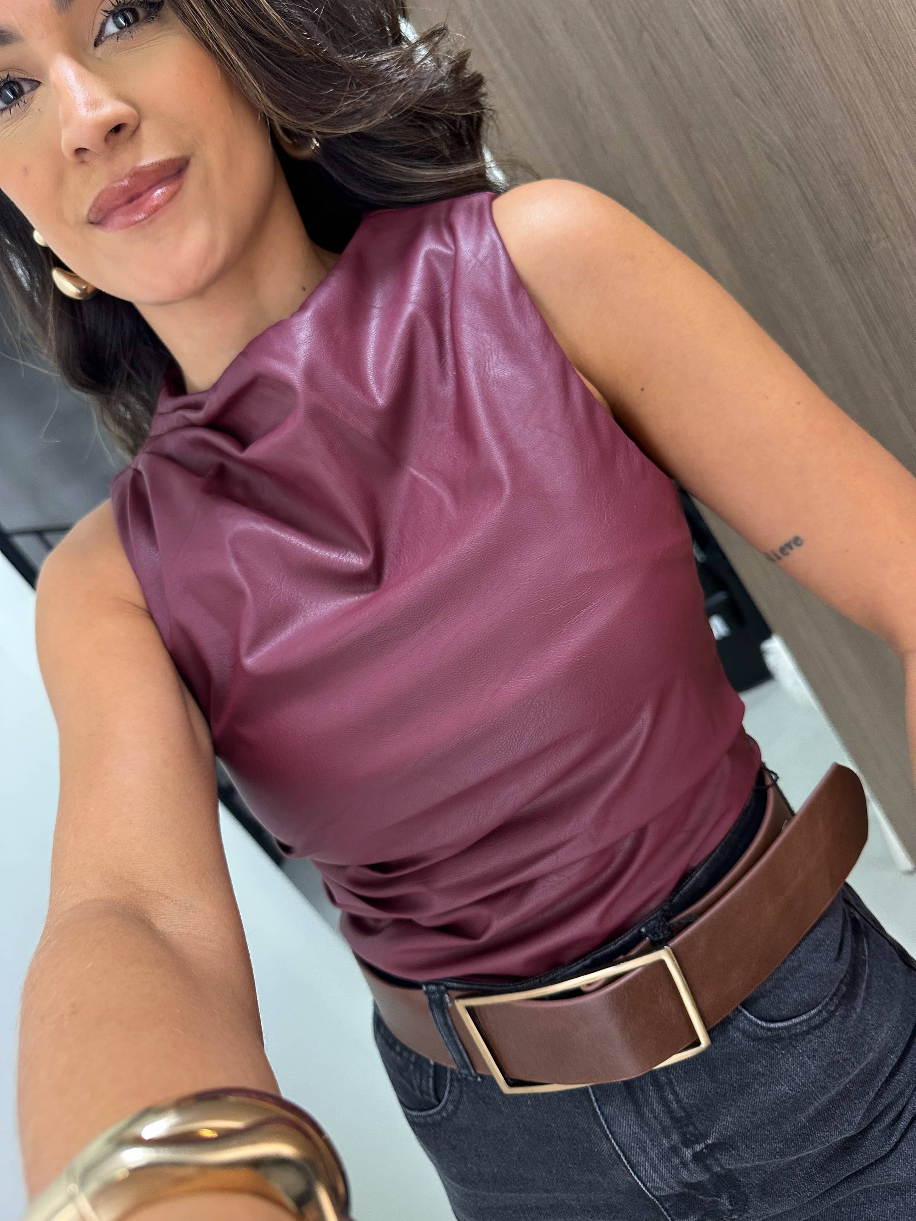 Blusa Elene Vinho