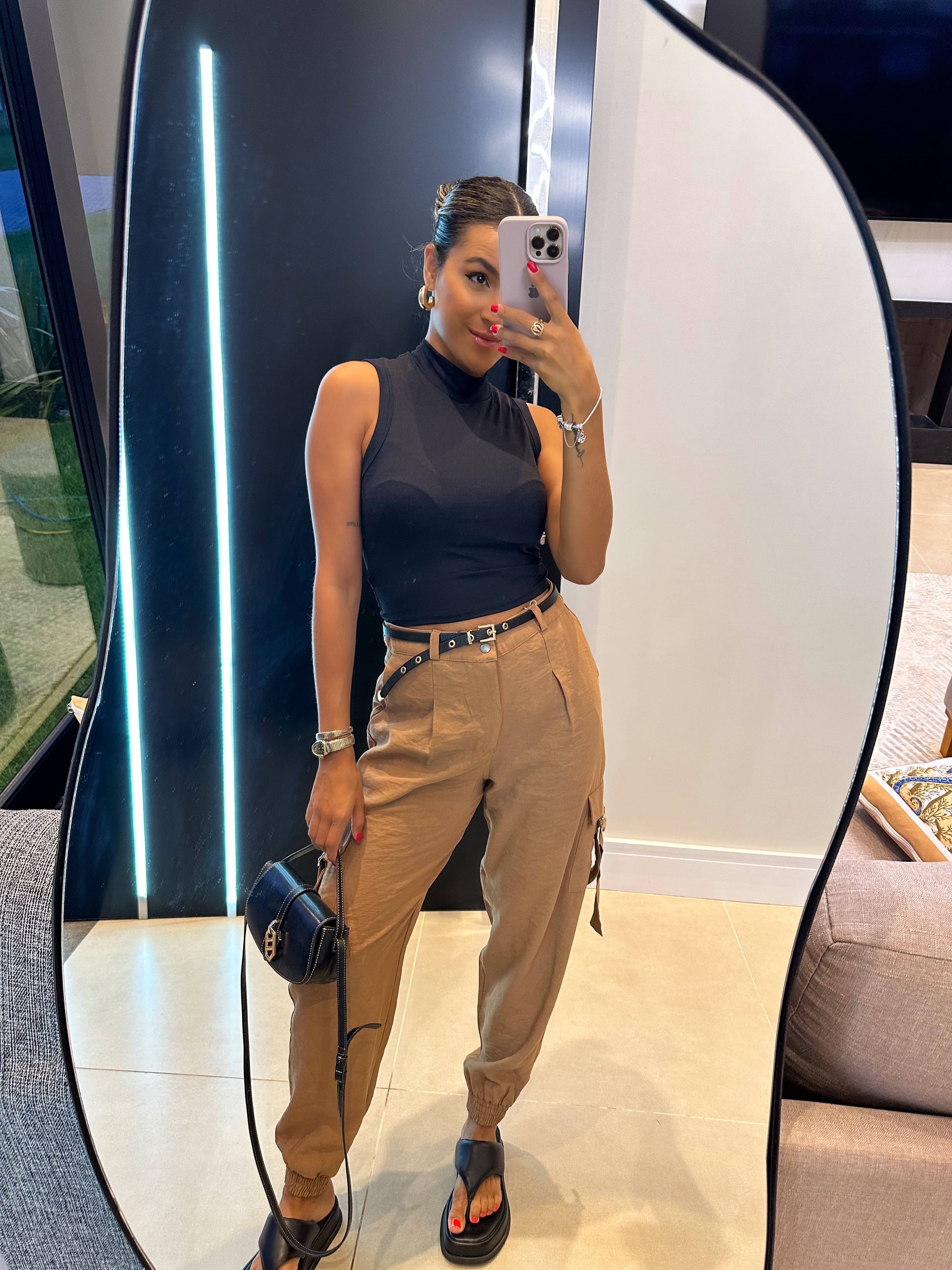 Blusa Canelada Lisa Preta