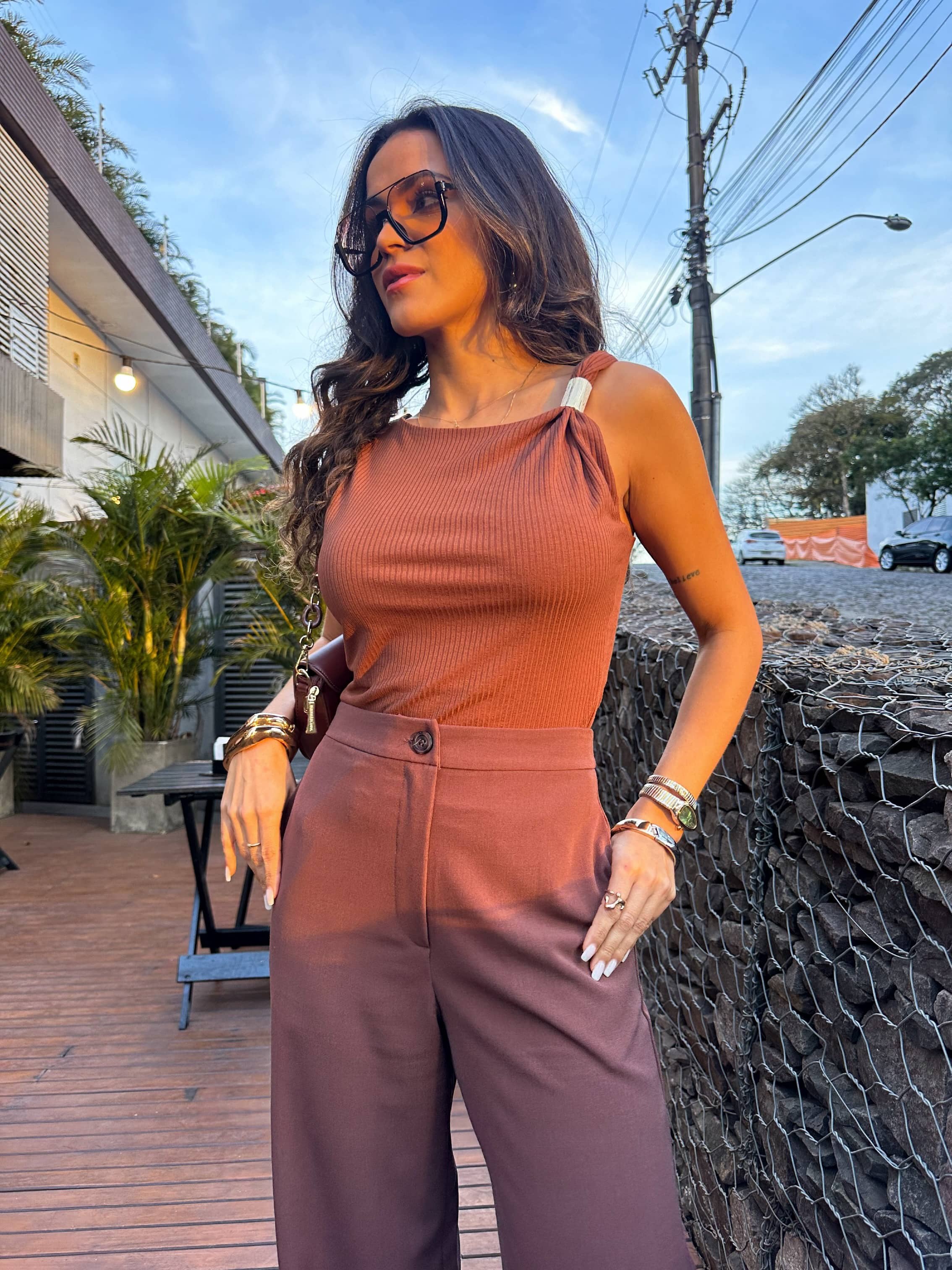Blusa Marrom Gisa