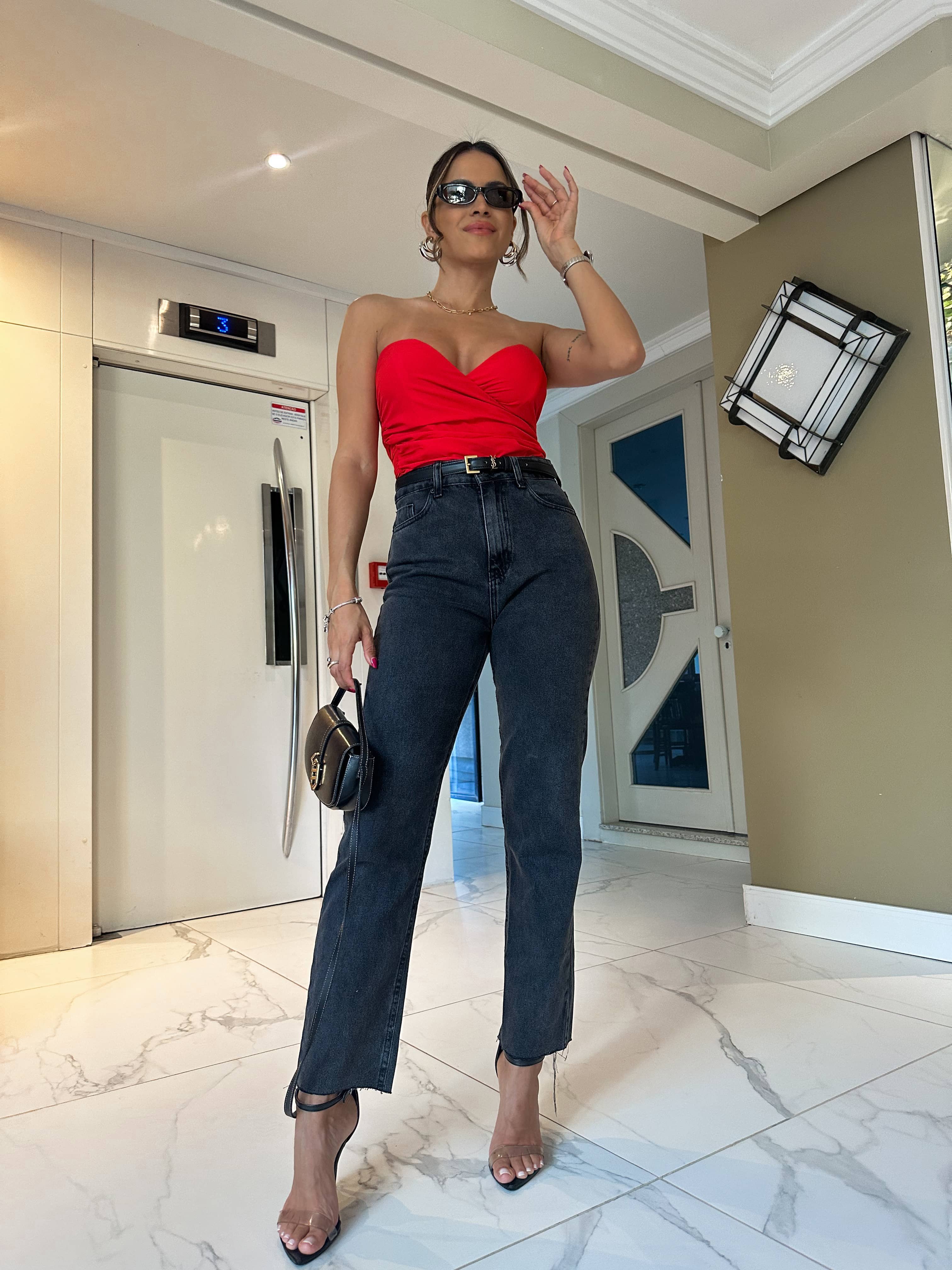 Calça Reta Jeans Mily Preta Estonada