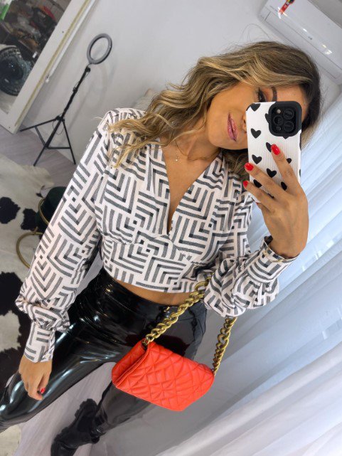 Cropped Angelica